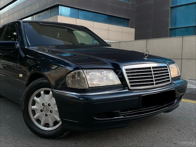 Mercedes C 220-10