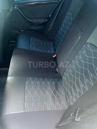 Mercedes C 220-9