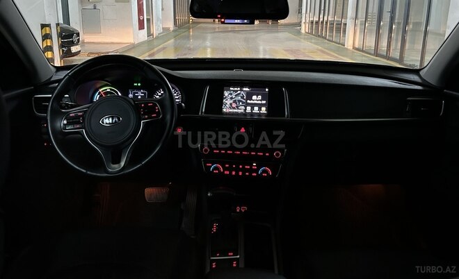 Kia K5-7