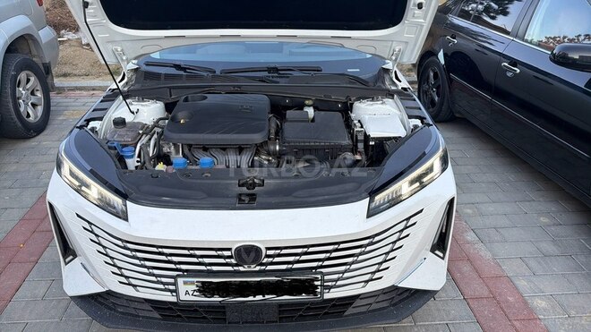 Changan Eado-6