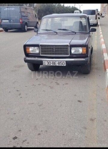 LADA (VAZ) 2107-1