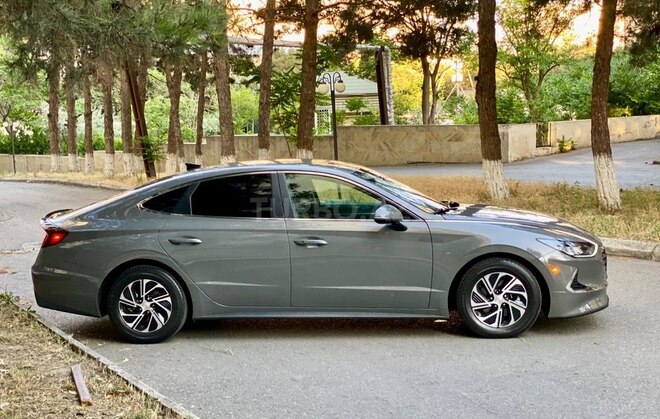 Hyundai Sonata-10