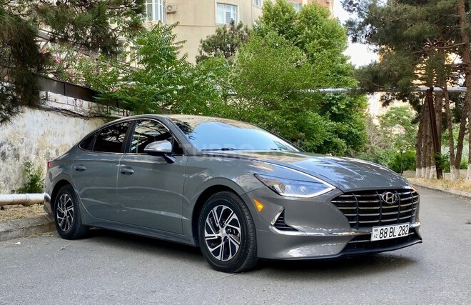Hyundai Sonata-17