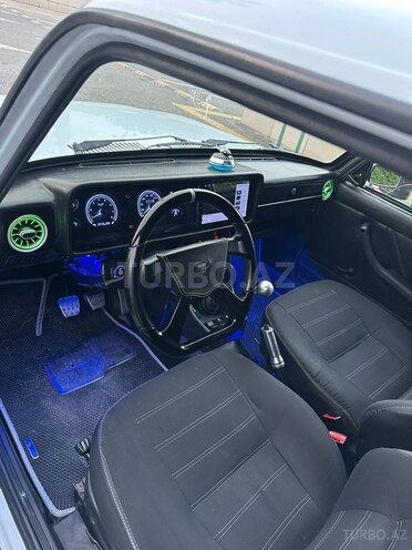 LADA (VAZ) 2107-8