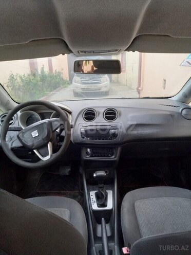 SEAT Ibiza-5