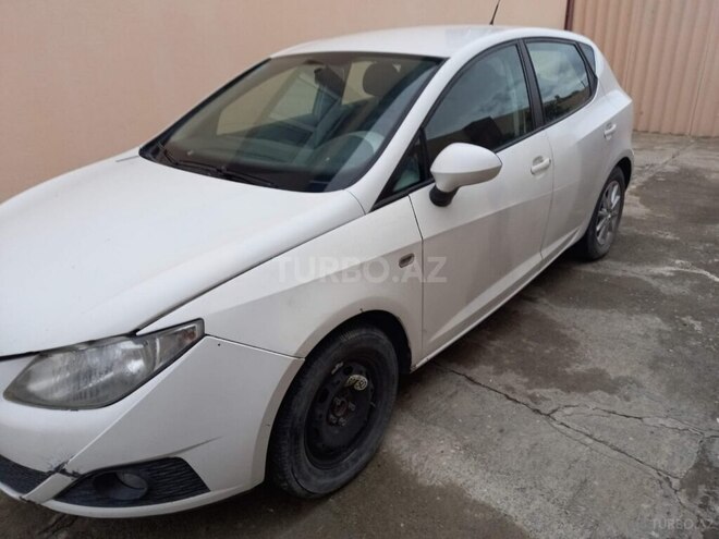 SEAT Ibiza-4