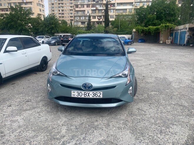 Toyota Prius-1