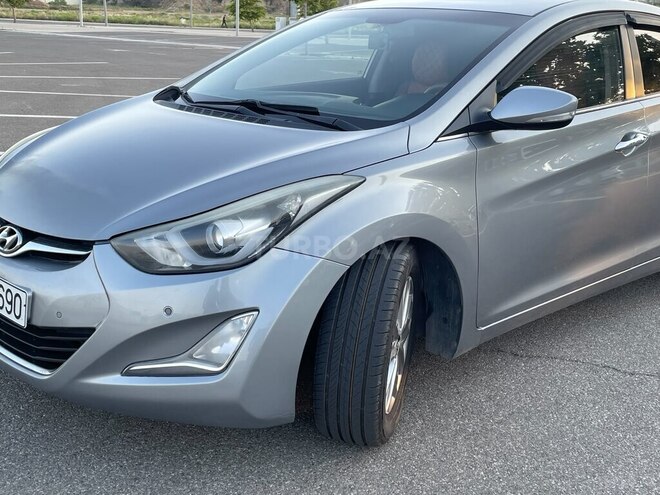 Hyundai Avante-4