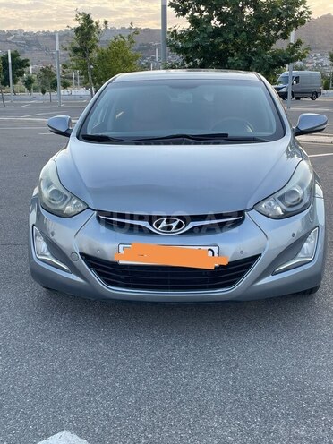 Hyundai Avante-1