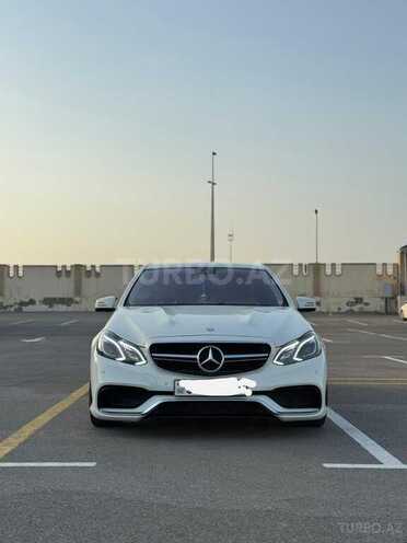 Mercedes E 250-1