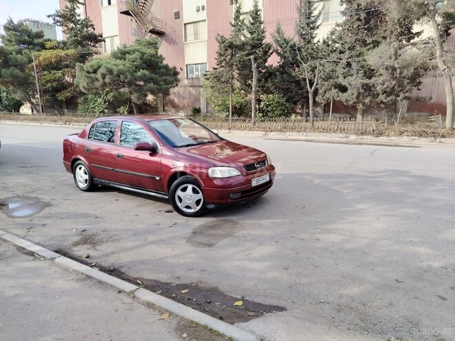Opel Astra-12