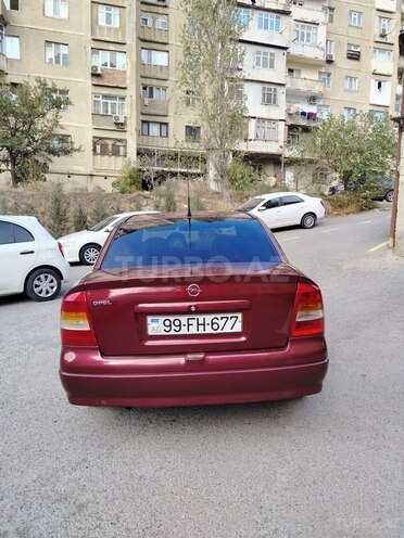 Opel Astra-2