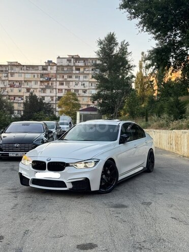 BMW 330-12