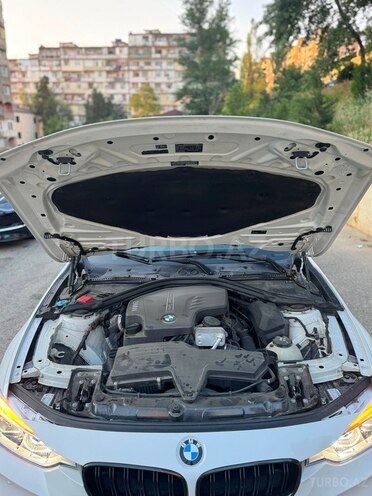 BMW 330-14