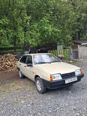 LADA (VAZ) 21099-9