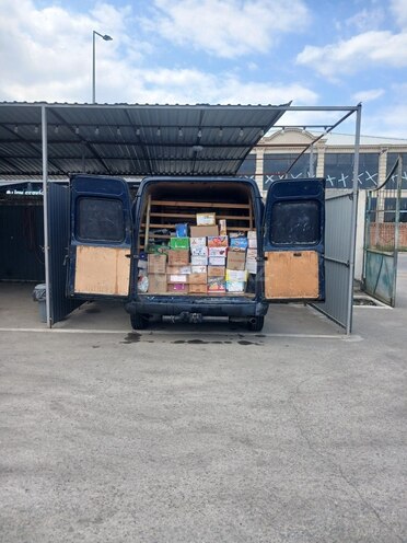 Ford Transit-8