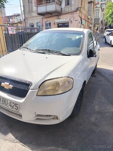 Chevrolet Aveo-4