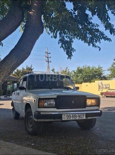 LADA (VAZ) 2107-4
