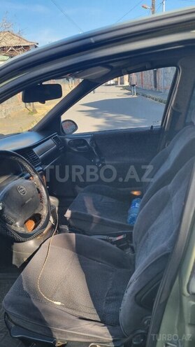 Opel Vectra-4