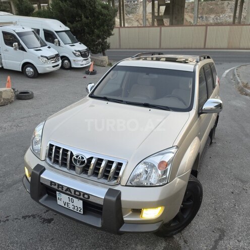 Toyota Land Cruiser Prado-12