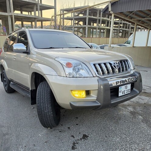 Toyota Land Cruiser Prado-13