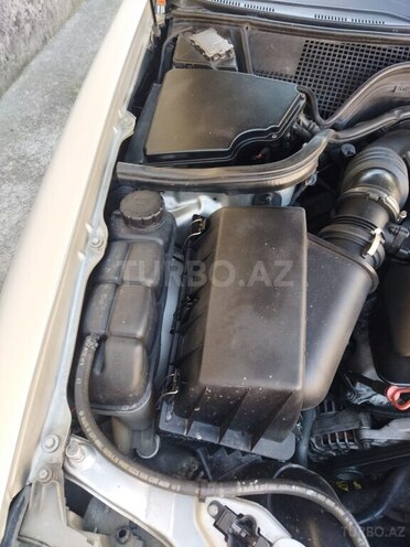 Mercedes E 240-14