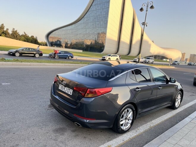 Kia Optima-10