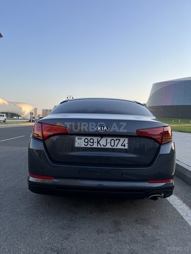 Kia Optima-11