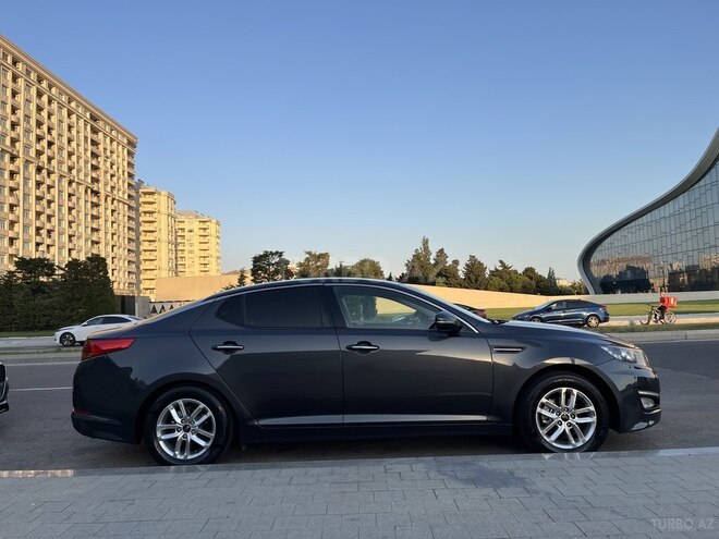 Kia Optima-7