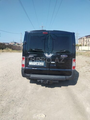 Ford Transit-3