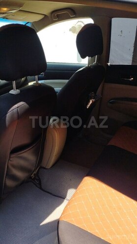 Toyota Prius-11