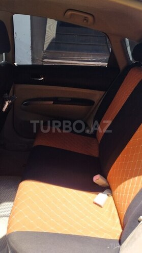 Toyota Prius-10