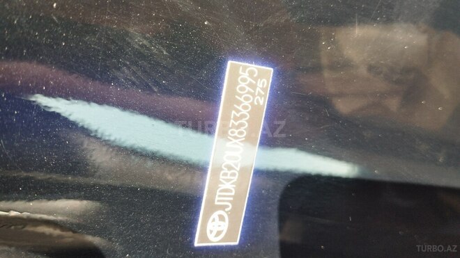Toyota Prius-13