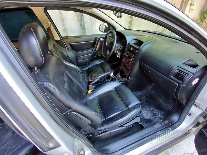 Opel Astra-4