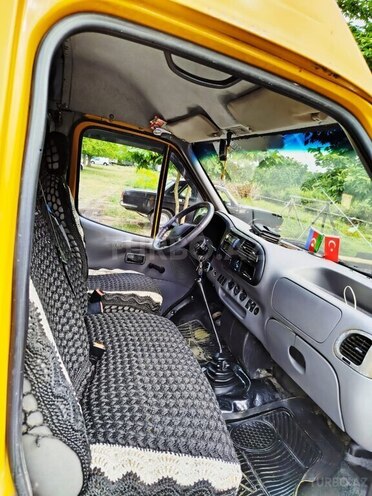 Ford Transit-8