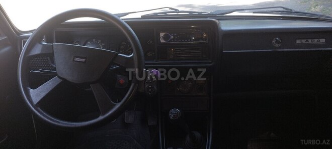 LADA (VAZ) 2107-13