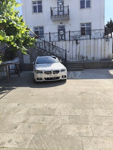 BMW 528-4