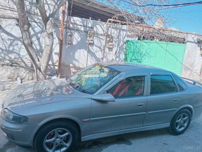 Opel Vectra-5