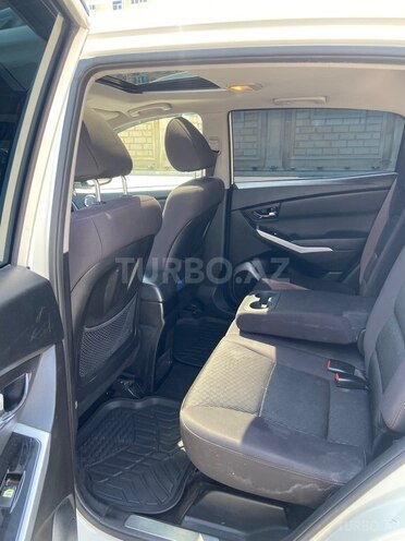 Ssang Yong Korando-12