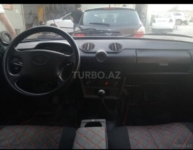 LADA (VAZ) 21011-3