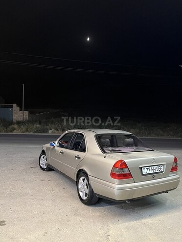 Mercedes C 180-13