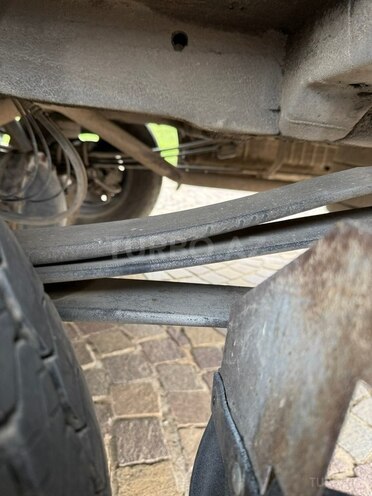 Ford Transit-15