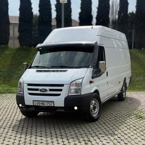 Ford Transit-1
