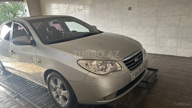 Hyundai Avante-7