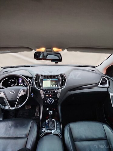 Hyundai Santa Fe-6