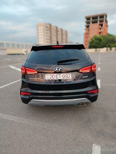 Hyundai Santa Fe-2