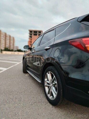 Hyundai Santa Fe-11