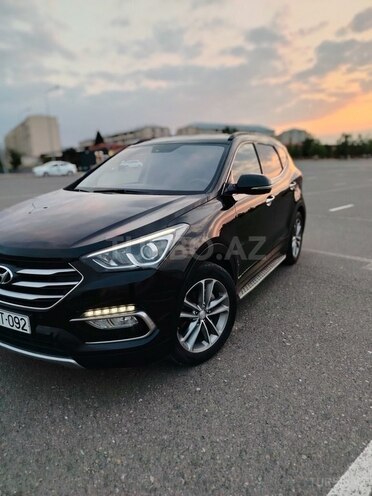 Hyundai Santa Fe-12