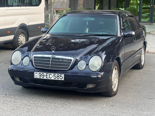 Mercedes E 270-20