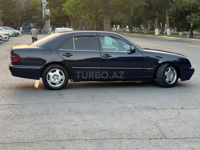 Mercedes E 270-14